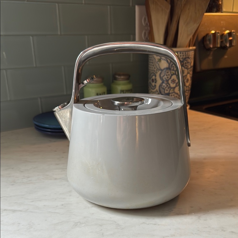 Caraway Grey kettle - Picture 2 of 12